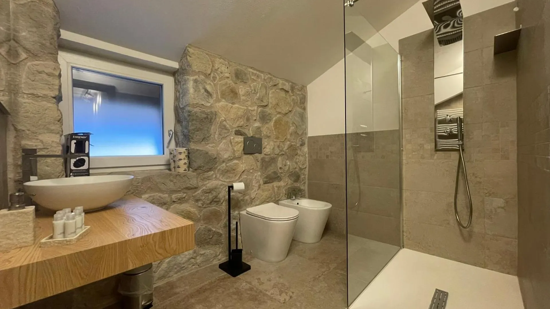 Snowlake Suite & Apartment Alleghe Aparthotel