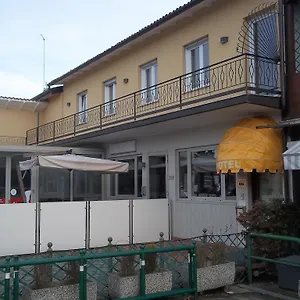 Hotel Gronda Lagunare, Tessera